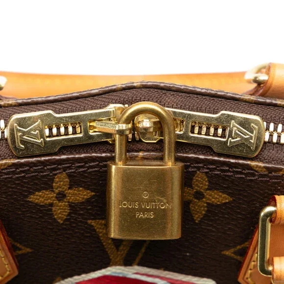LOUIS VUITTON Brown Monogram Shoulder Bag - Picture 7 of 11
